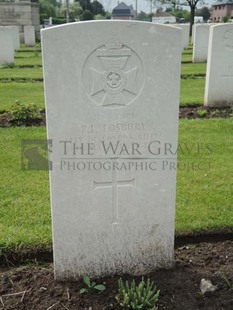 BROWN'S ROAD MILITARY CEMETERY, FESTUBERT - FOSBURY, PERCIVAL LEONARD