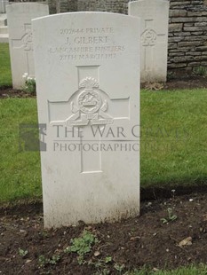 BROWN'S ROAD MILITARY CEMETERY, FESTUBERT - GILBERT, J