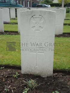 BROWN'S ROAD MILITARY CEMETERY, FESTUBERT - GREGORY, SYDNEY MAURICE