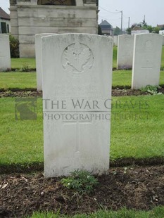 BROWN'S ROAD MILITARY CEMETERY, FESTUBERT - GREGORY, WILFRED