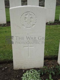 BROWN'S ROAD MILITARY CEMETERY, FESTUBERT - KENNEDY, JOHN PITT