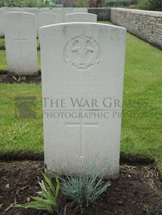 BROWN'S ROAD MILITARY CEMETERY, FESTUBERT - LORRIMER, C