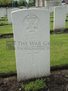 BROWN'S ROAD MILITARY CEMETERY, FESTUBERT - MANWARING, EDWARD JOSEPH