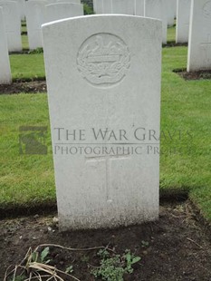 BROWN'S ROAD MILITARY CEMETERY, FESTUBERT - MERRITT, S