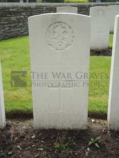 BROWN'S ROAD MILITARY CEMETERY, FESTUBERT - MURRAY, CECIL JAMES CARRUTHERS