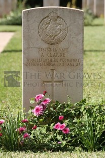 BEIRUT WAR CEMETERY - CLARKE, ALBERT