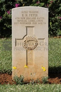 BEIRUT WAR CEMETERY - FRYER, ROBERT HYSLOP