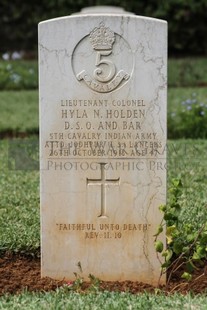 BEIRUT WAR CEMETERY - HOLDEN, HYLA NAPIER