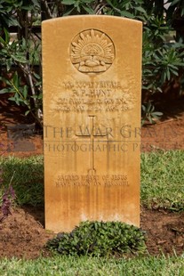 BEIRUT WAR CEMETERY - HUNT, FRANCIS PATRICK