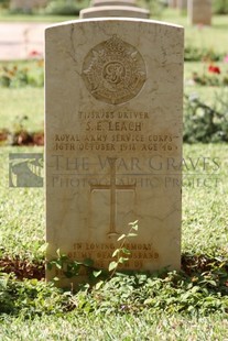 BEIRUT WAR CEMETERY - LEACH, S E