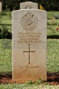 BEIRUT WAR CEMETERY - PHILLIPS, ALBERT EDWARD COYLE