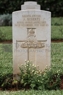 BEIRUT WAR CEMETERY - ROBERTS, ARCHIBALD