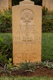 BEIRUT WAR CEMETERY - TAYLOR, ERNEST JAMES