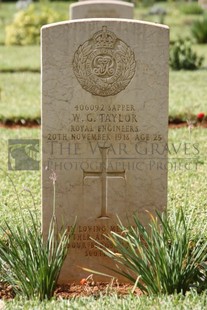 BEIRUT WAR CEMETERY - TAYLOR, WILLIAM GALL