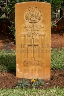 BEIRUT WAR CEMETERY - TRIST, HARRY THOMAS