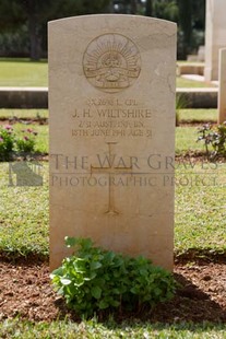 BEIRUT WAR CEMETERY - WILTSHIRE, JOHN HORDEN