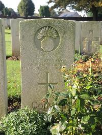 Combles Communal Cemetery Extension - Boyton, Henry James