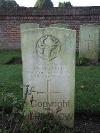 Combles Communal Cemetery Extension - Campbell, John