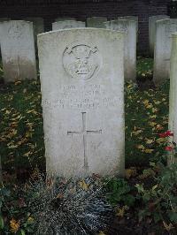 Combles Communal Cemetery Extension - Coggins, Walter