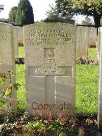 Combles Communal Cemetery Extension - Coombes, Joseph