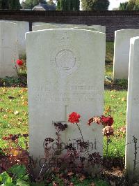 Combles Communal Cemetery Extension - Cornelius, Cyril Montague