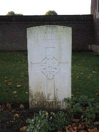 Combles Communal Cemetery Extension - Coxon, Robert