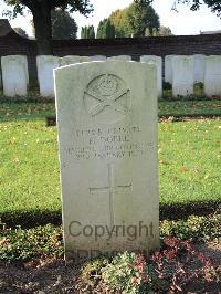 Combles Communal Cemetery Extension - Doble, Harry