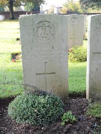 Combles Communal Cemetery Extension - Dowsett, Alfred Robert