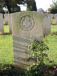 Combles Communal Cemetery Extension - Dyer, Arthur George