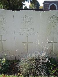 Combles Communal Cemetery Extension - Edmonds, Charles