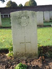 Combles Communal Cemetery Extension - Ellis, William Ewart Simpson