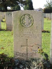 Combles Communal Cemetery Extension - Garner, Frederick