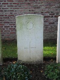 Combles Communal Cemetery Extension - Geary, Frederick