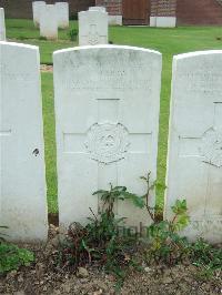 Combles Communal Cemetery Extension - Hardy, Charles