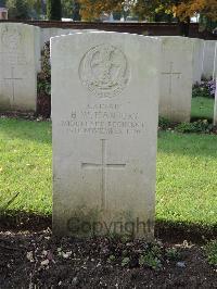 Combles Communal Cemetery Extension - Hanbury, Herbert Wood