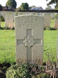 Combles Communal Cemetery Extension - Hill, Harry