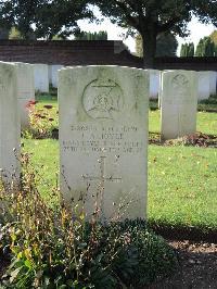 Combles Communal Cemetery Extension - Hoyle, Charles Arthur