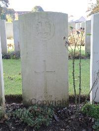 Combles Communal Cemetery Extension - Jones, Leslie David