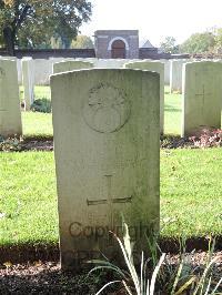 Combles Communal Cemetery Extension - Kneller, Arthur Henry