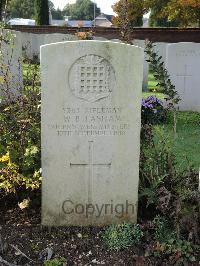 Combles Communal Cemetery Extension - Lasham, William Baxter