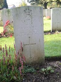 Combles Communal Cemetery Extension - Lythgoe, John