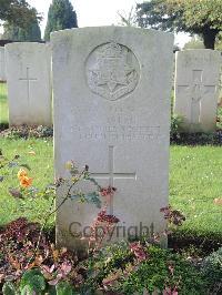 Combles Communal Cemetery Extension - Marsh, Walter