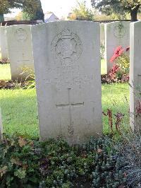 Combles Communal Cemetery Extension - Mole, Harold