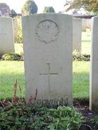 Combles Communal Cemetery Extension - Pickup, Thomas