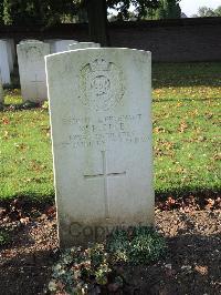 Combles Communal Cemetery Extension - Pike, William Edward