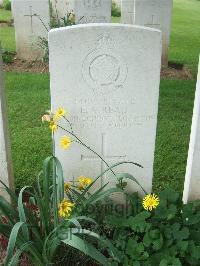 Combles Communal Cemetery Extension - Read, Edmund Albert