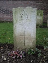 Combles Communal Cemetery Extension - Sullivan, Dennis