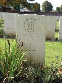 Combles Communal Cemetery Extension - Townley, Henry W.