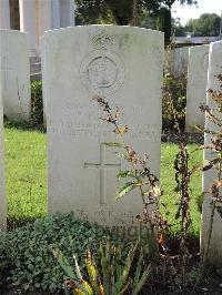 Combles Communal Cemetery Extension - Tucker, Percy