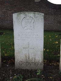 Combles Communal Cemetery Extension - Wardell, Robert Cyril